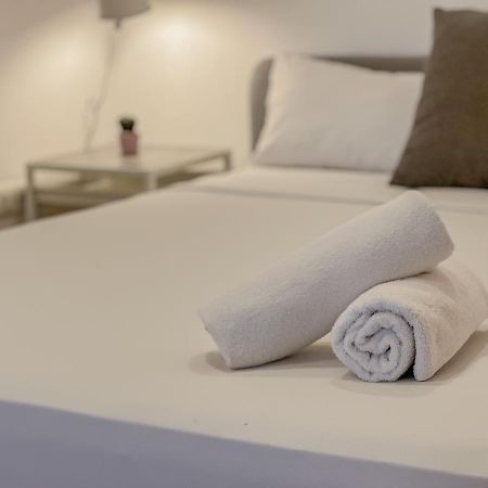 Centrico Apartamento Junto Al Cervantes Малага Экстерьер фото
