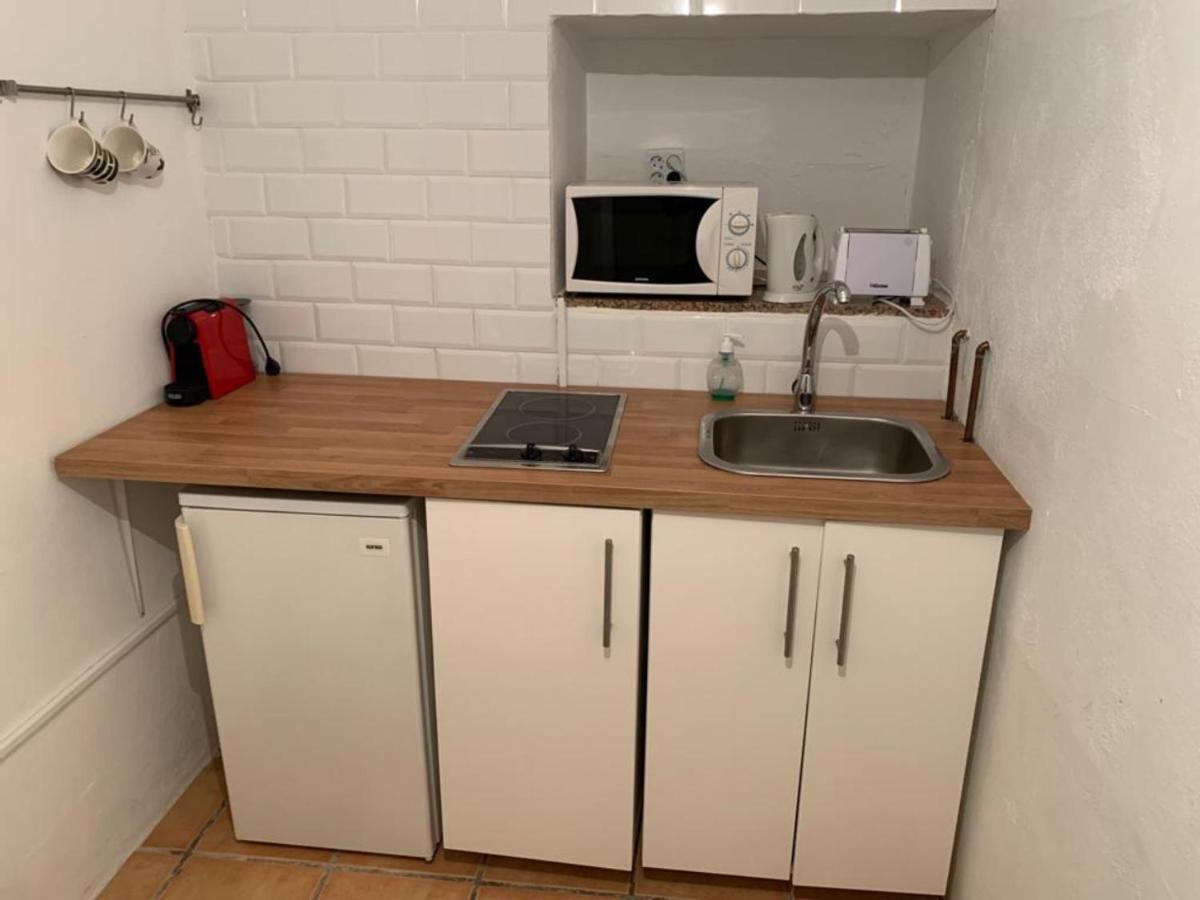 Centrico Apartamento Junto Al Cervantes Малага Экстерьер фото