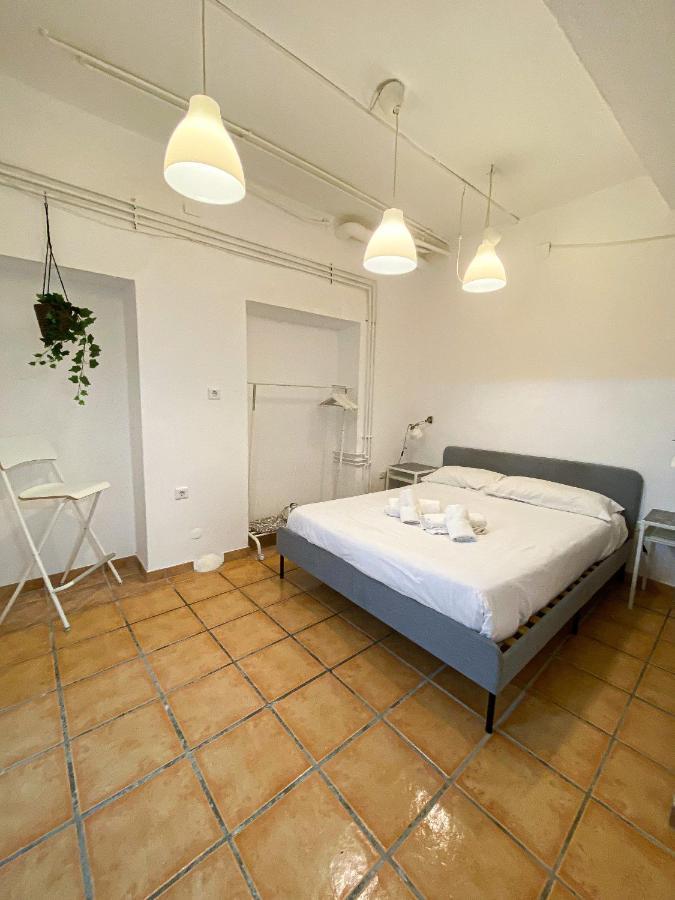 Centrico Apartamento Junto Al Cervantes Малага Экстерьер фото